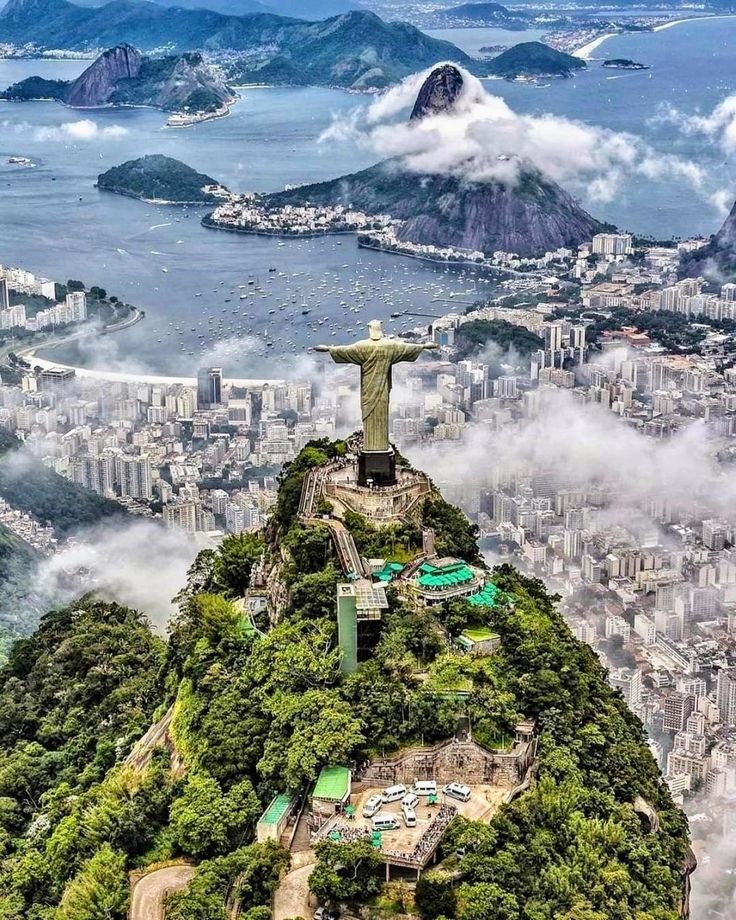 Рио-де-Жанейро, Статуя Христа Спасителя